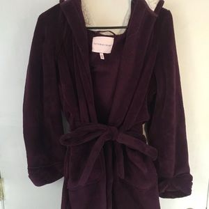 victoria’s secret sherpa robe